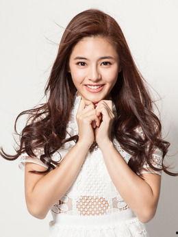 许许佳慧个人资料,才华横溢的歌手，多面发展的演艺新星